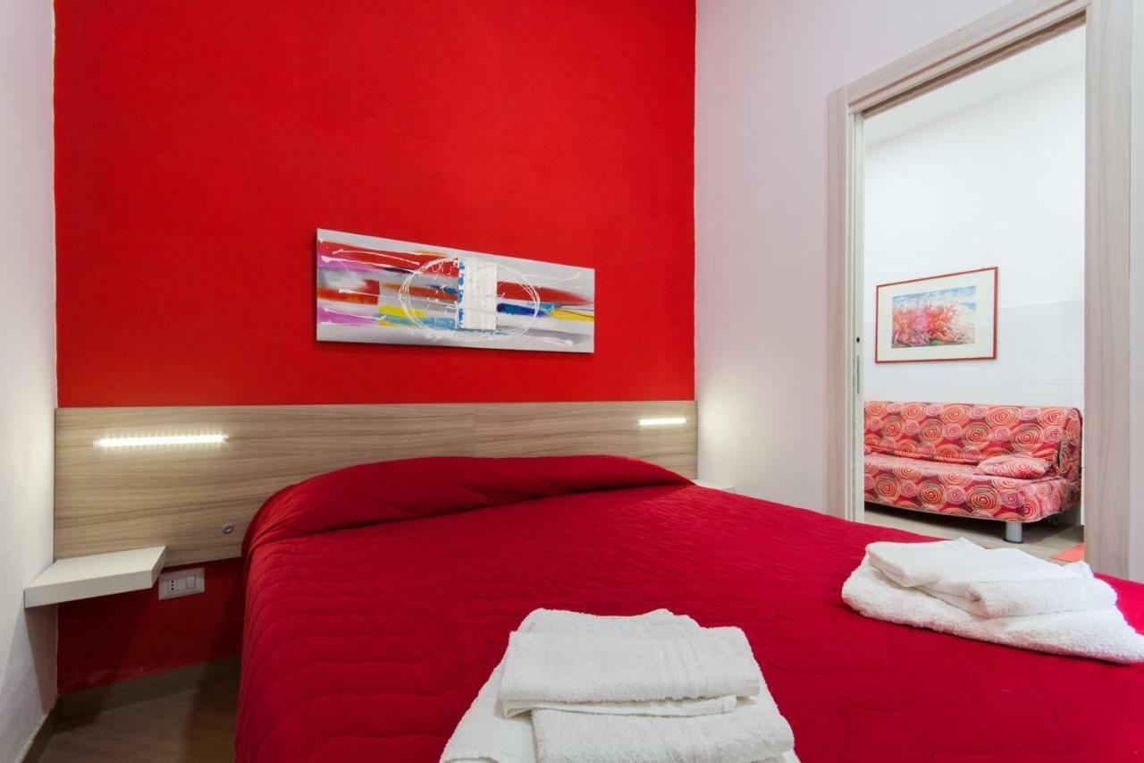 Casa Vacanze Del Golfo 卡斯泰拉马莱 外观 照片